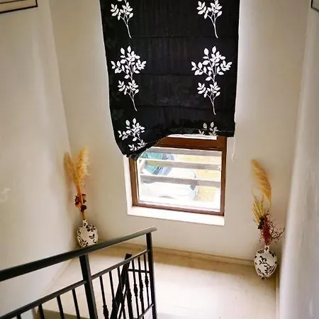 афина - Afina * Balcic