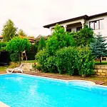афина - Afina Vila Balčik